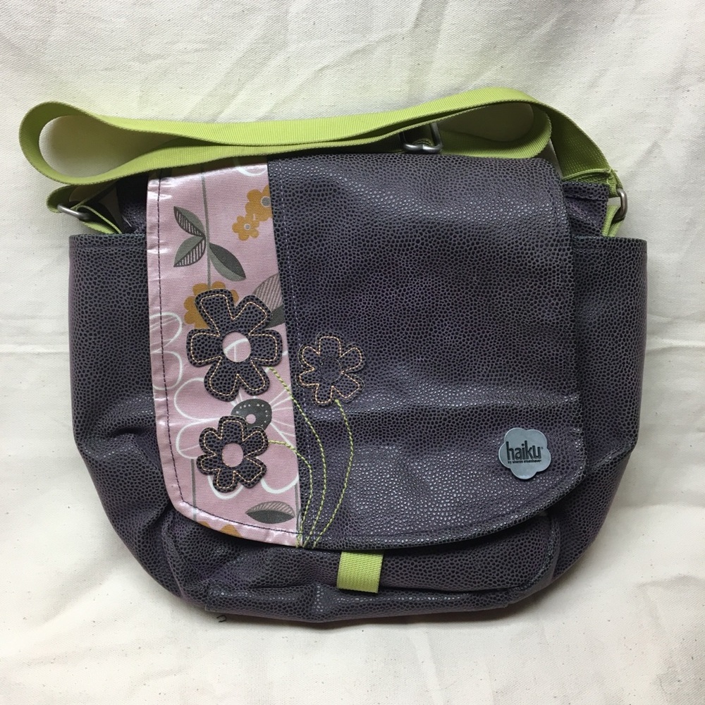 [Final price reduction] Haiku purse shoulder bag